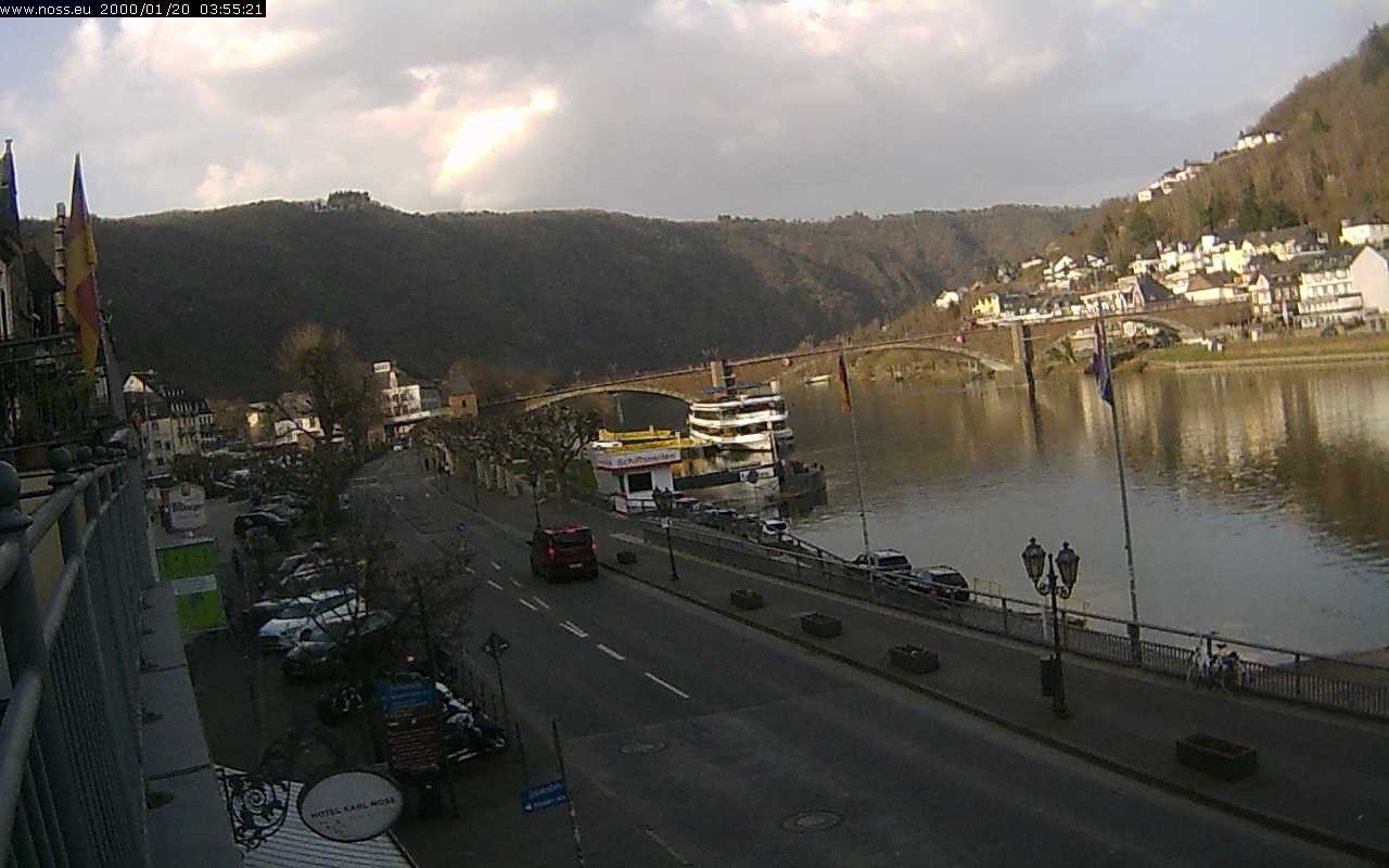 Archived image Webcam Cochem - View to the river Mosel