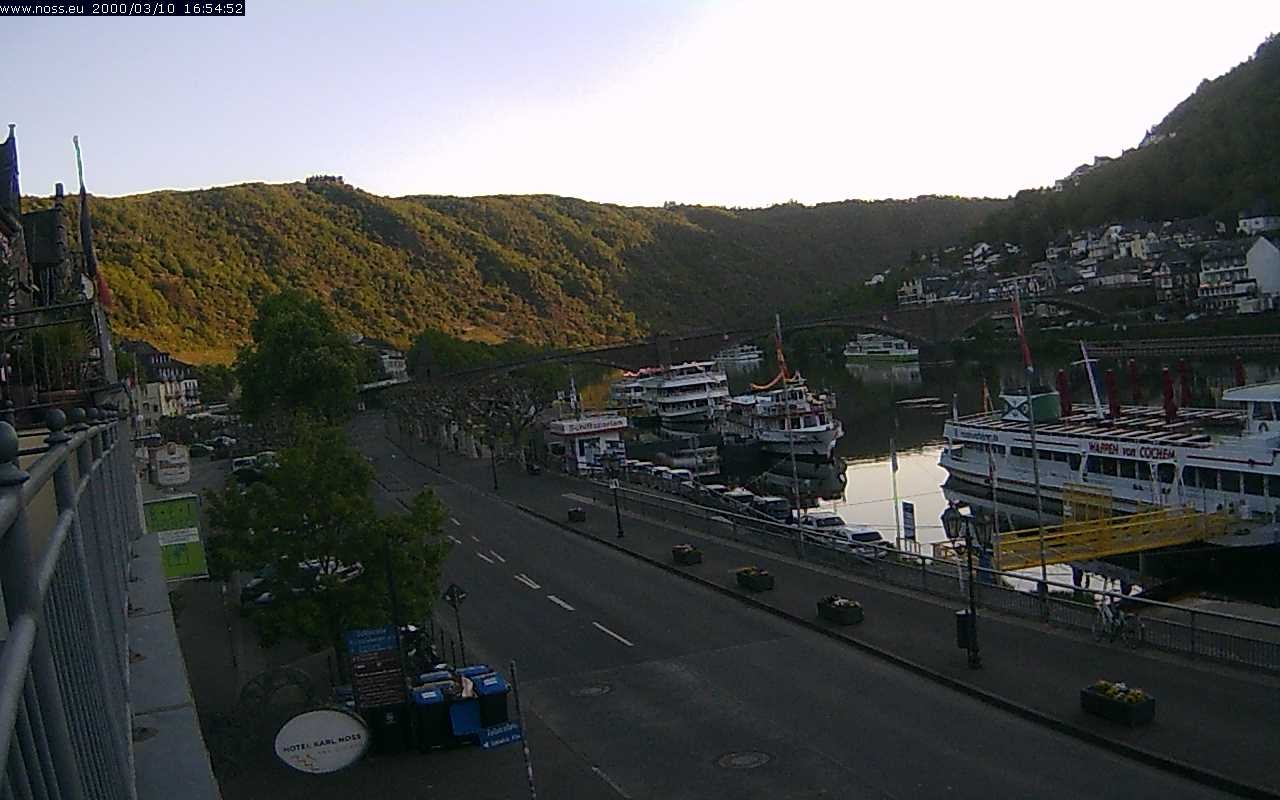 Archiv Foto Webcam Cochem Uferpromenade - Blick auf die Mosel