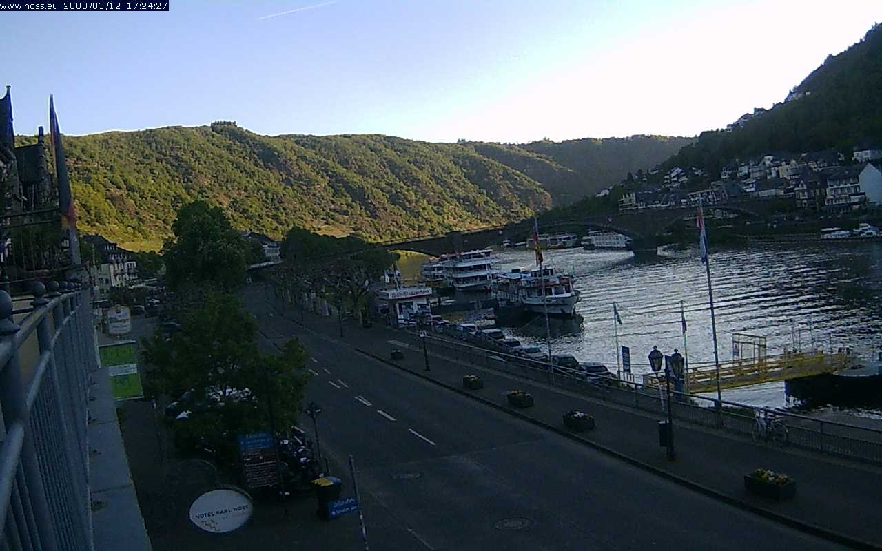 Archiv Foto Webcam Cochem Uferpromenade - Blick auf die Mosel