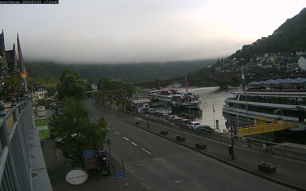 Archiv Foto Webcam Cochem Uferpromenade - Blick auf die Mosel