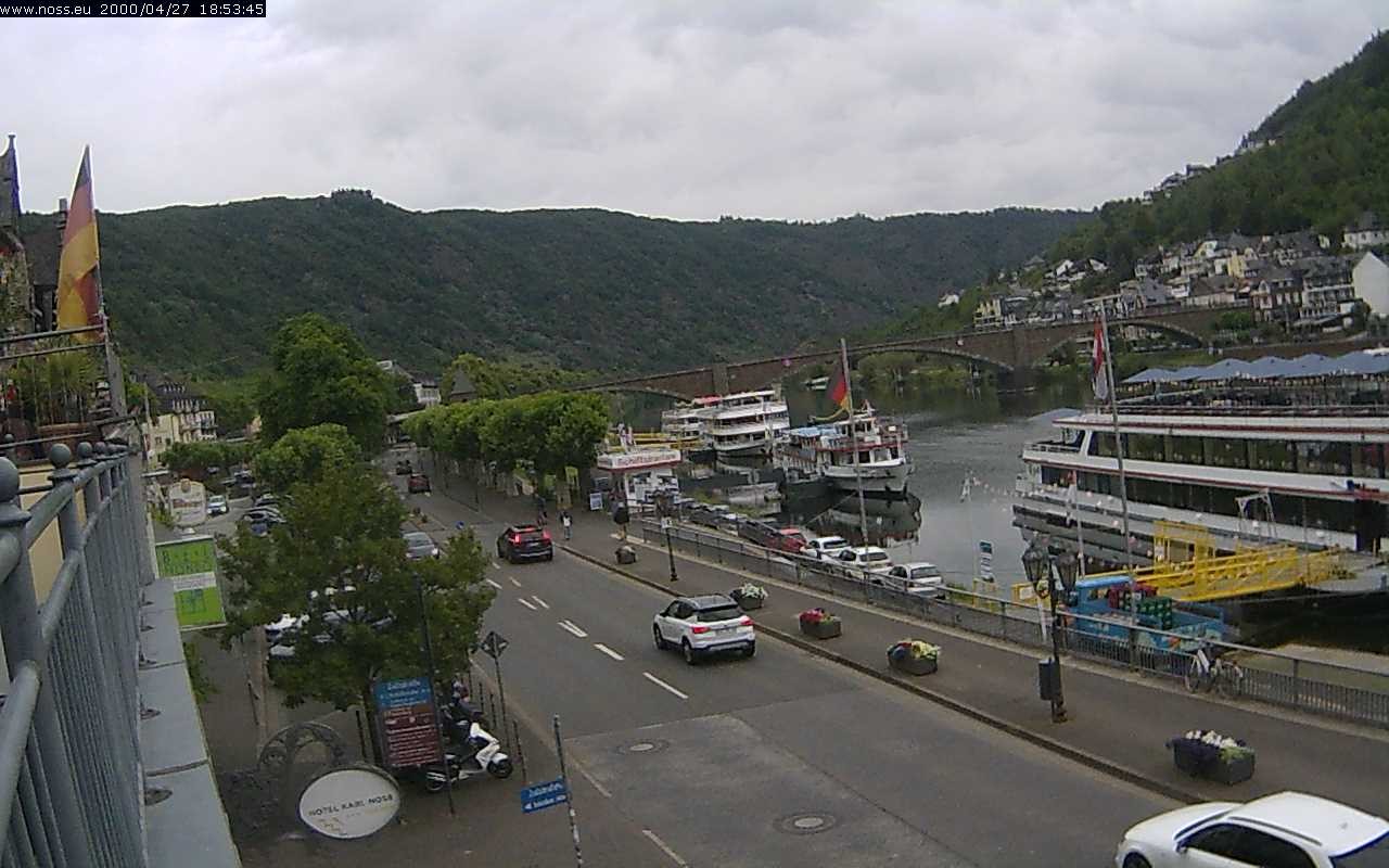 Archiv Foto Webcam Cochem Uferpromenade - Blick auf die Mosel