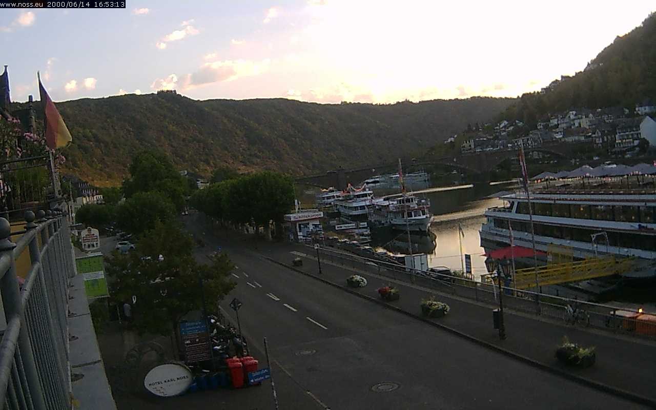 Archiv Foto Webcam Cochem Uferpromenade - Blick auf die Mosel