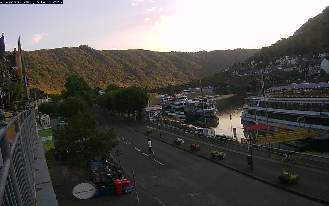 Archiv Foto Webcam Cochem Uferpromenade - Blick auf die Mosel