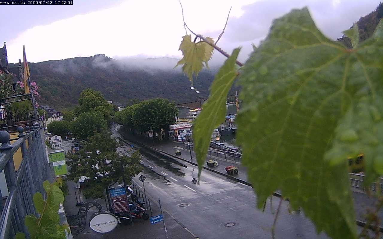 Archiv Foto Webcam Cochem Uferpromenade - Blick auf die Mosel