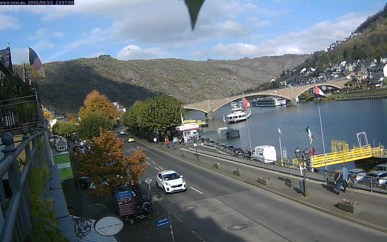 Archived image Webcam Cochem - View to the river Mosel