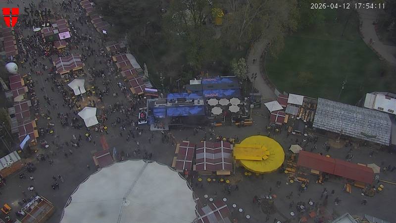 Archiv Foto Webcam Wien - Rathausplatz