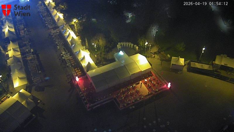 Archiv Foto Webcam Wien - Rathausplatz