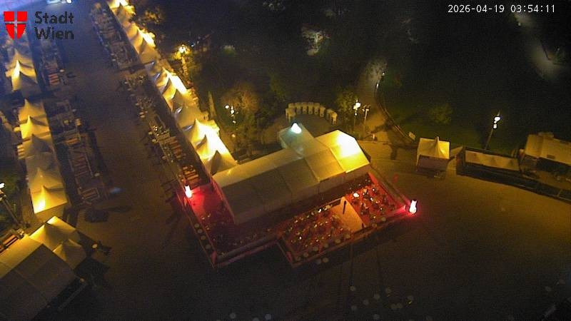 Archiv Foto Webcam Wien - Rathausplatz