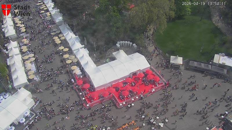 Archived image Webcam Vienna - City Hall