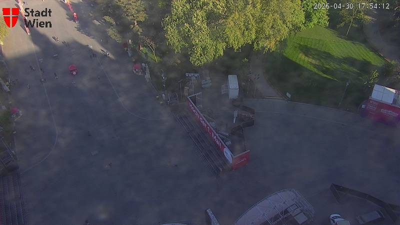 Archiv Foto Webcam Wien - Rathausplatz