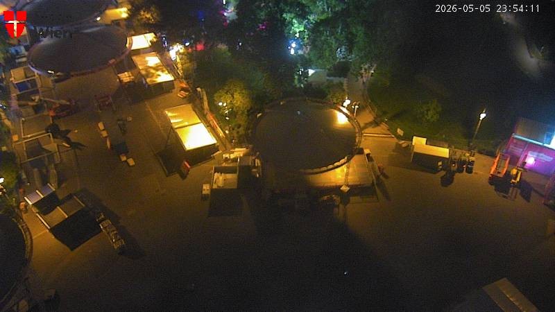Archiv Foto Webcam Wien - Rathausplatz
