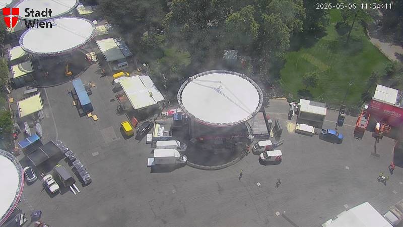 Archiv Foto Webcam Wien - Rathausplatz