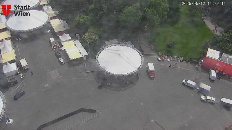 Archiv Foto Webcam Wien - Rathausplatz
