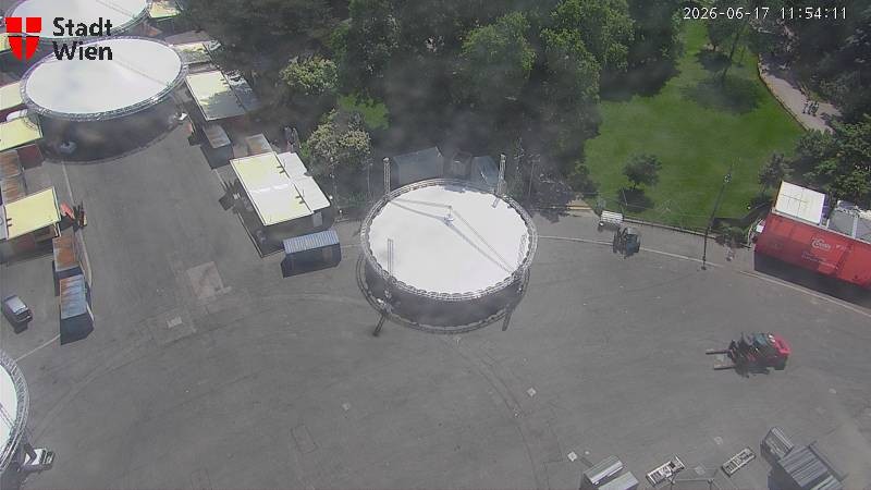 Archiv Foto Webcam Wien - Rathausplatz
