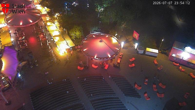 Archiv Foto Webcam Wien - Rathausplatz