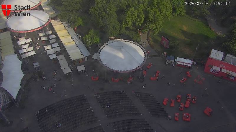 Archiv Foto Webcam Wien - Rathausplatz