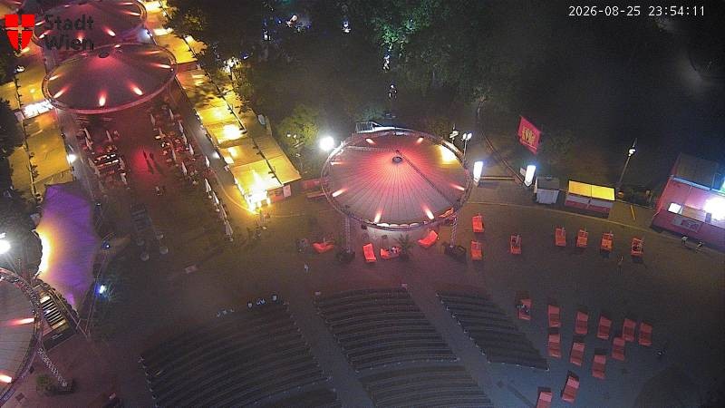 Archiv Foto Webcam Wien - Rathausplatz