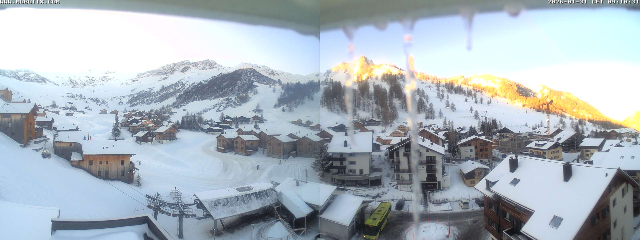 Archiv Foto Webcam Zentrum Malbun - Hotel Turna