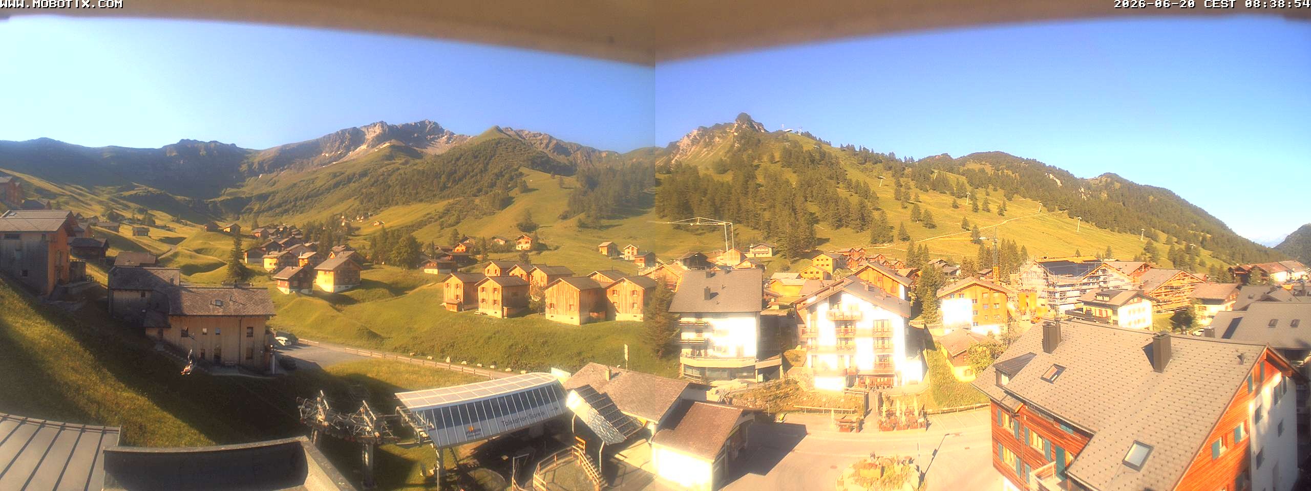 Archiv Foto Webcam Zentrum Malbun - Hotel Turna