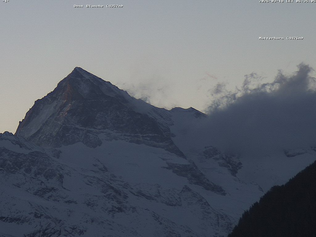 Archiv Foto Webcam Thyon: Les Masses - Blick Richtung Dent Blanche und Matterhorn