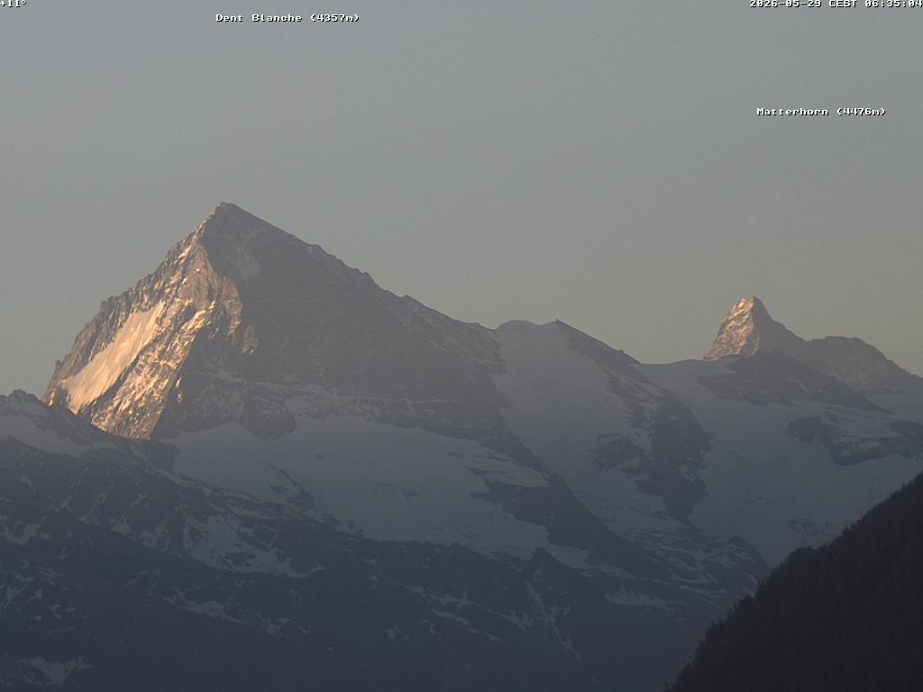 Archiv Foto Webcam Thyon: Les Masses - Blick Richtung Dent Blanche und Matterhorn