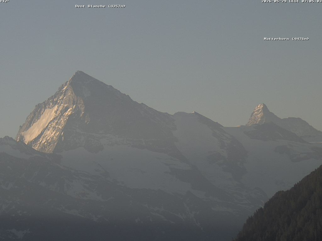 Archiv Foto Webcam Thyon: Les Masses - Blick Richtung Dent Blanche und Matterhorn