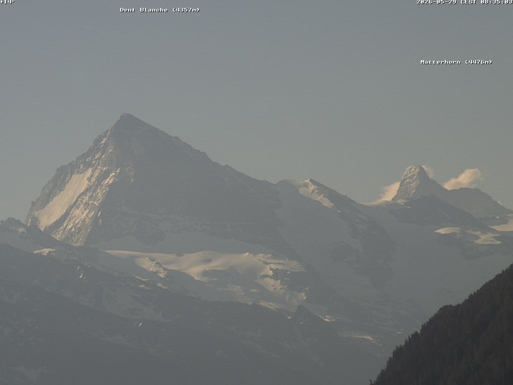 Archiv Foto Webcam Thyon: Les Masses - Blick Richtung Dent Blanche und Matterhorn