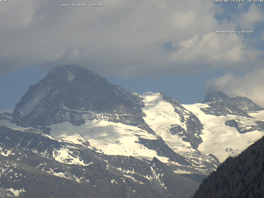 Archiv Foto Webcam Thyon: Les Masses - Blick Richtung Dent Blanche und Matterhorn