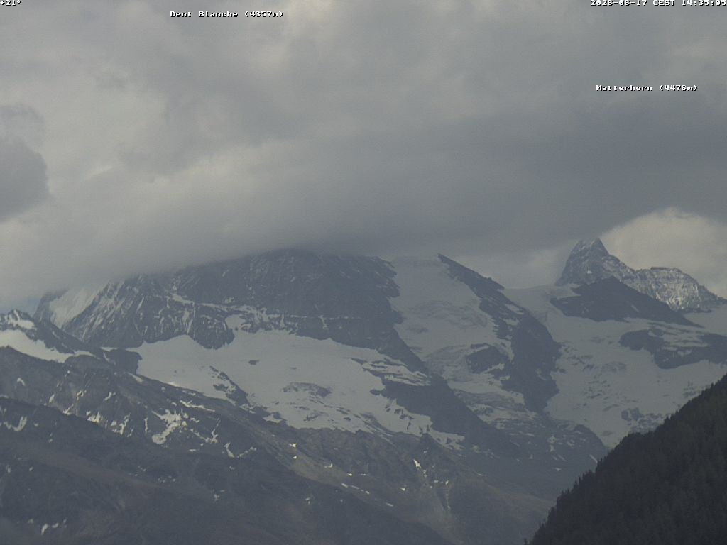 Archiv Foto Webcam Thyon: Les Masses - Blick Richtung Dent Blanche und Matterhorn