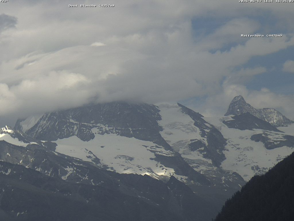 Archiv Foto Webcam Thyon: Les Masses - Blick Richtung Dent Blanche und Matterhorn