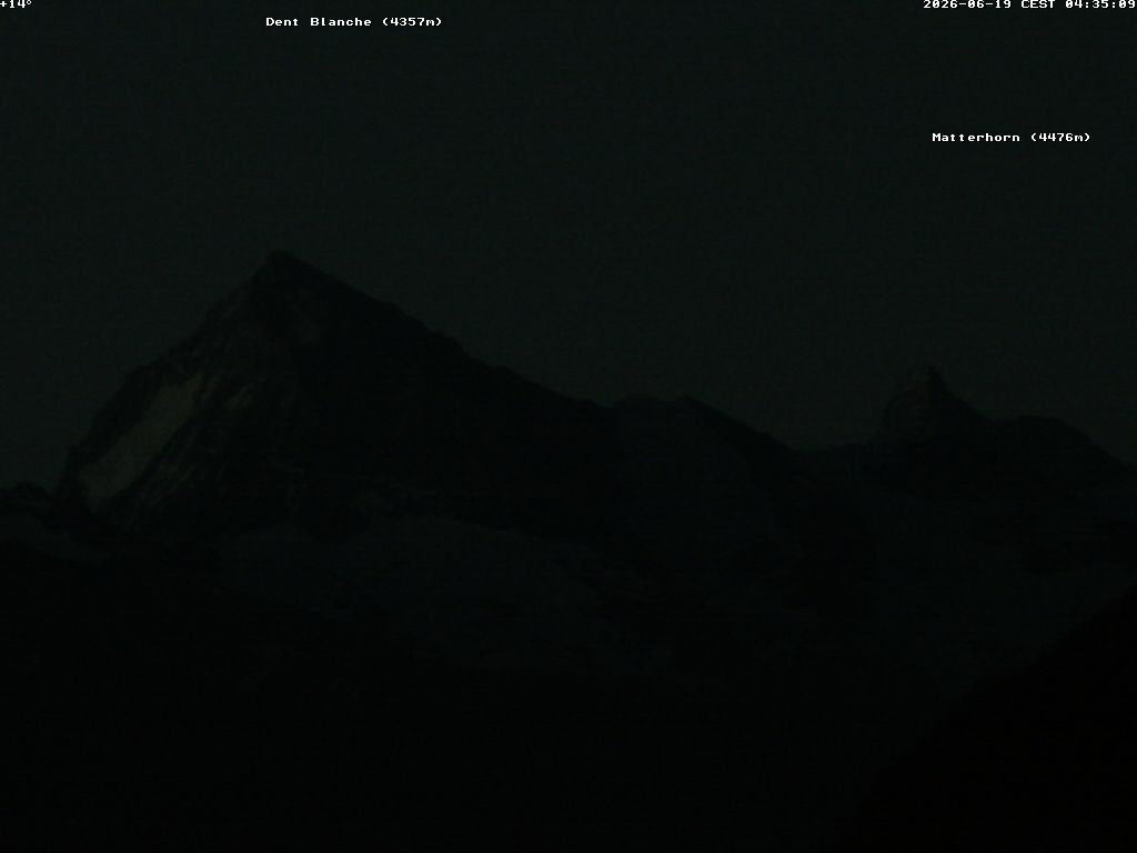 Archiv Foto Webcam Thyon: Les Masses - Blick Richtung Dent Blanche und Matterhorn