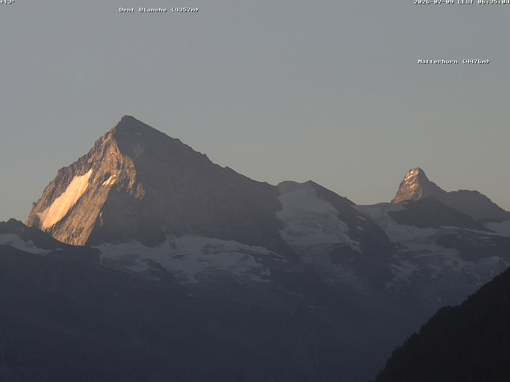 Archiv Foto Webcam Thyon: Les Masses - Blick Richtung Dent Blanche und Matterhorn