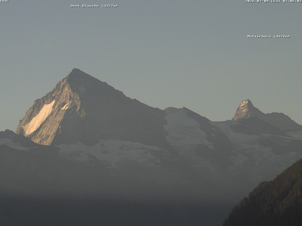 Archiv Foto Webcam Thyon: Les Masses - Blick Richtung Dent Blanche und Matterhorn