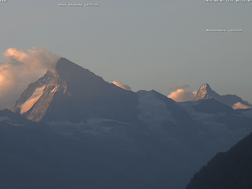 Archiv Foto Webcam Thyon: Les Masses - Blick Richtung Dent Blanche und Matterhorn