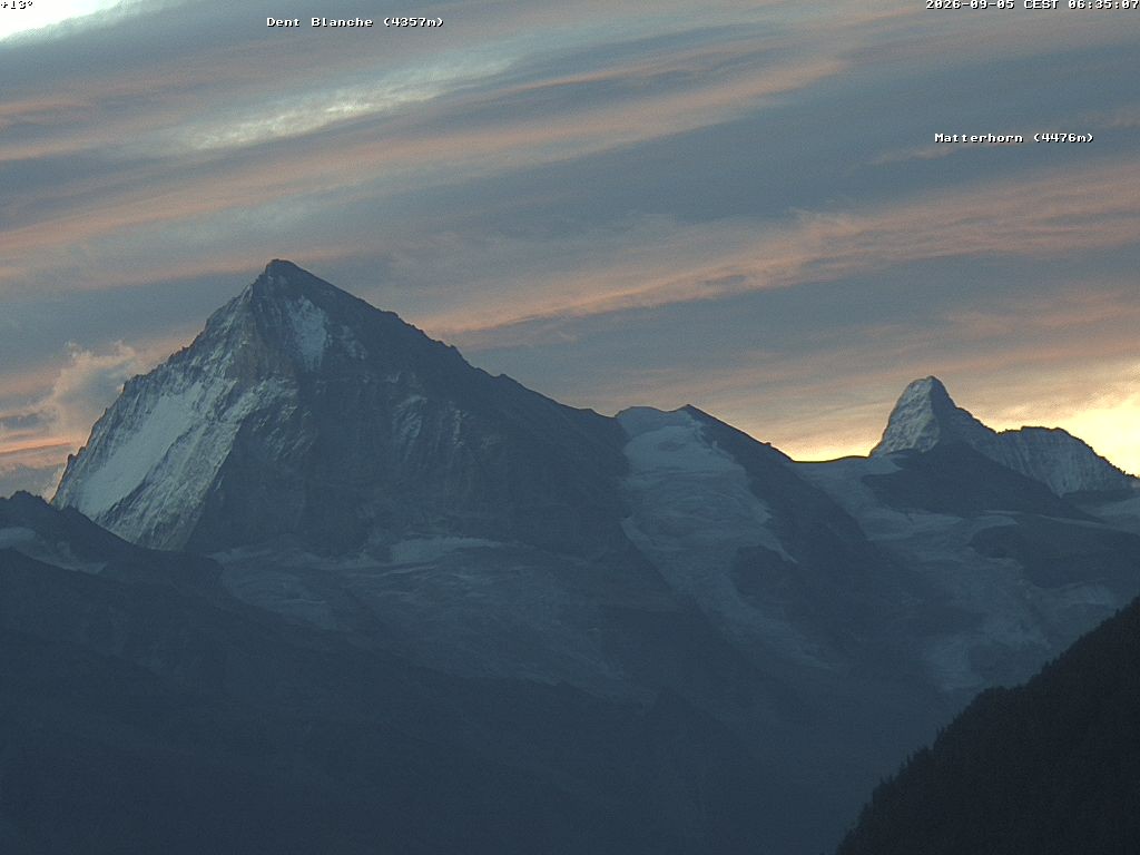 Archived image Webcam Thyon: Les Masses - View of Dent Blanche and Matterhorn
