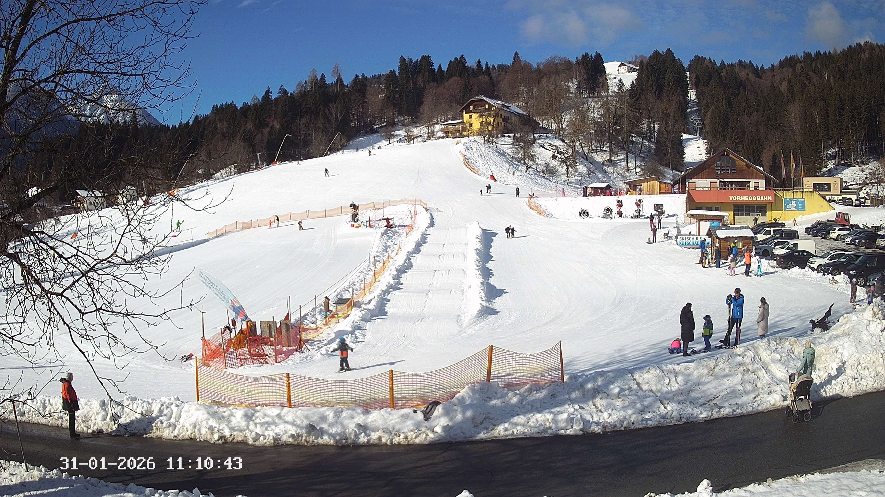 Archiv Foto Webcam Kötschach Mauthen - Talstation