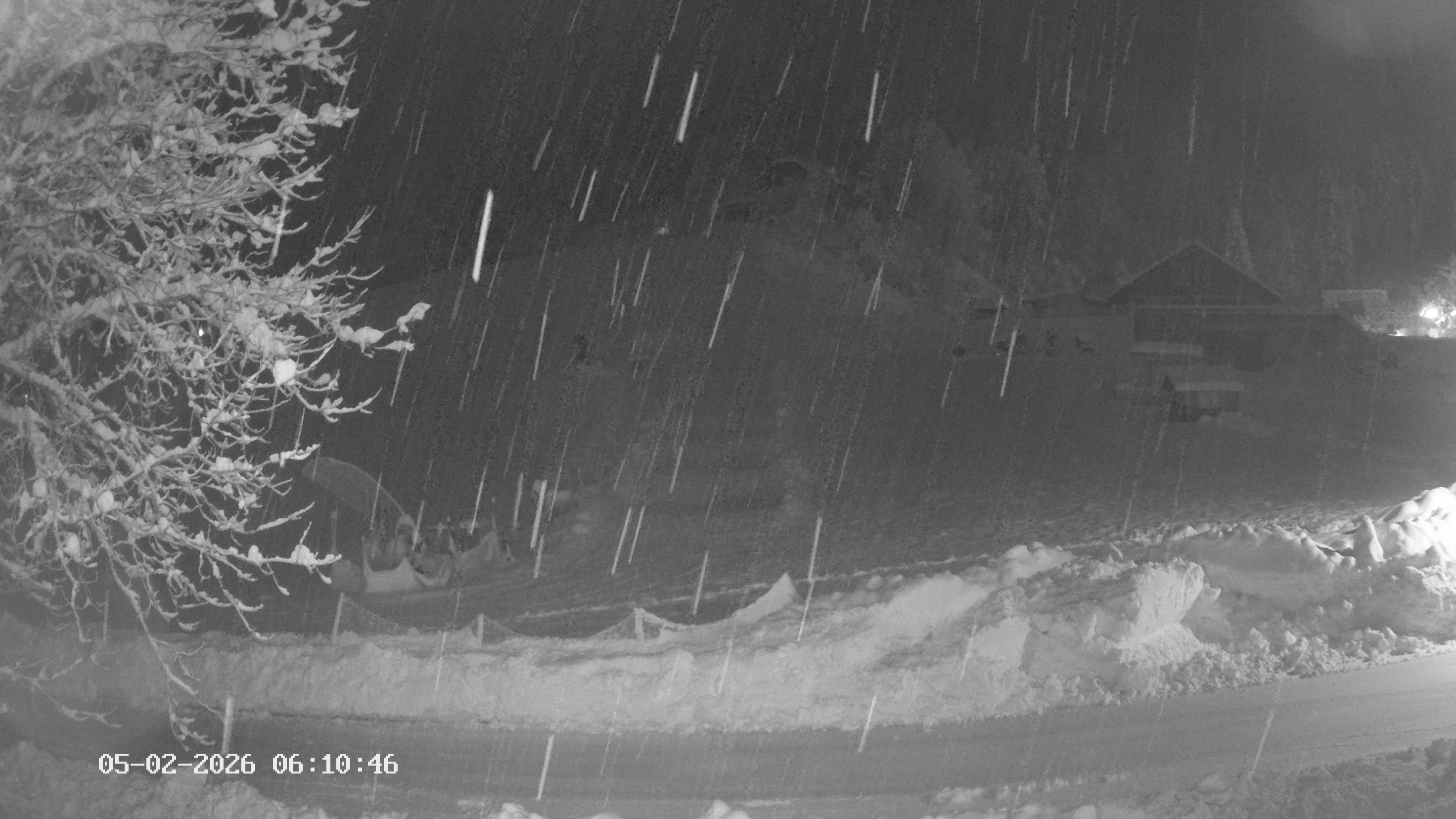 Archiv Foto Webcam Kötschach Mauthen - Talstation