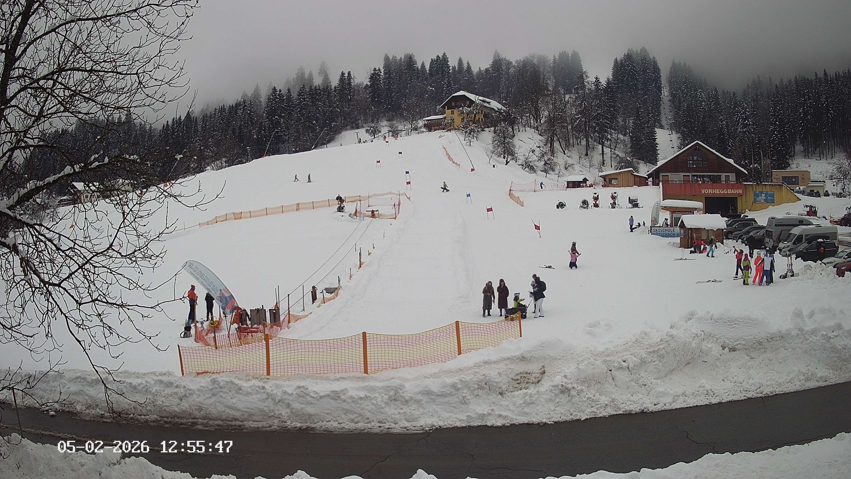 Archiv Foto Webcam Kötschach Mauthen - Talstation