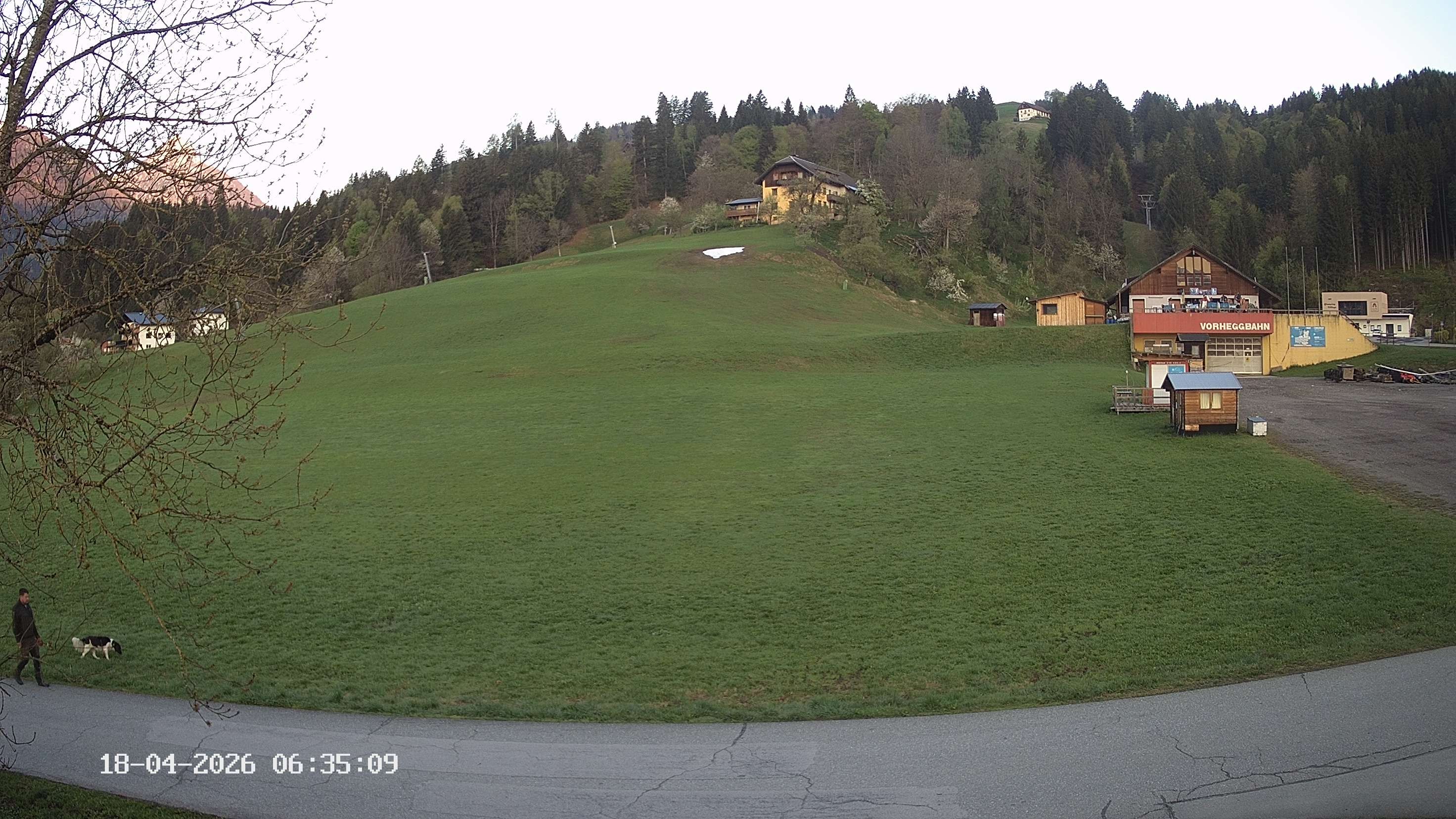 Archiv Foto Webcam Kötschach Mauthen - Talstation