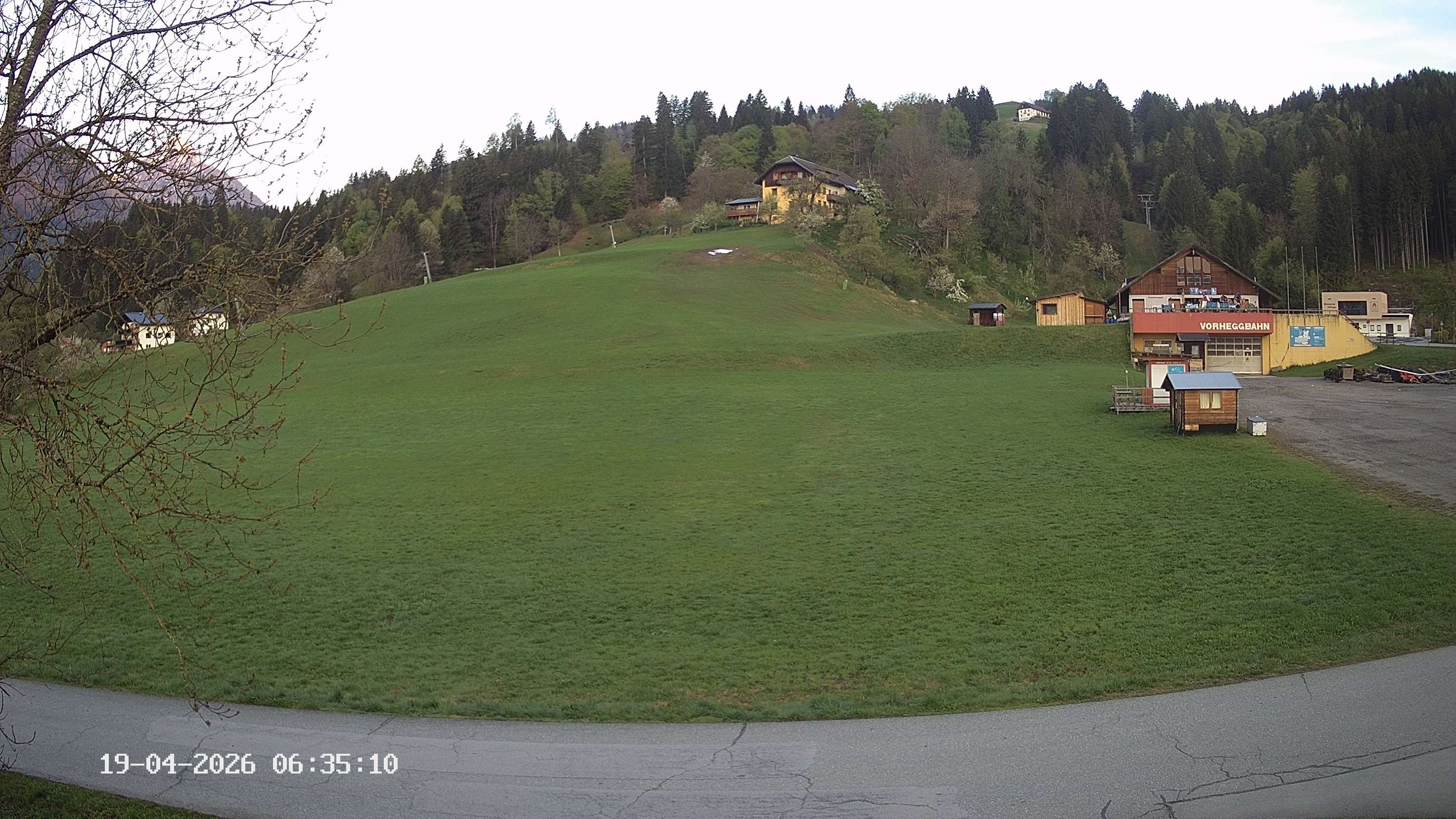 Archiv Foto Webcam Kötschach Mauthen - Talstation