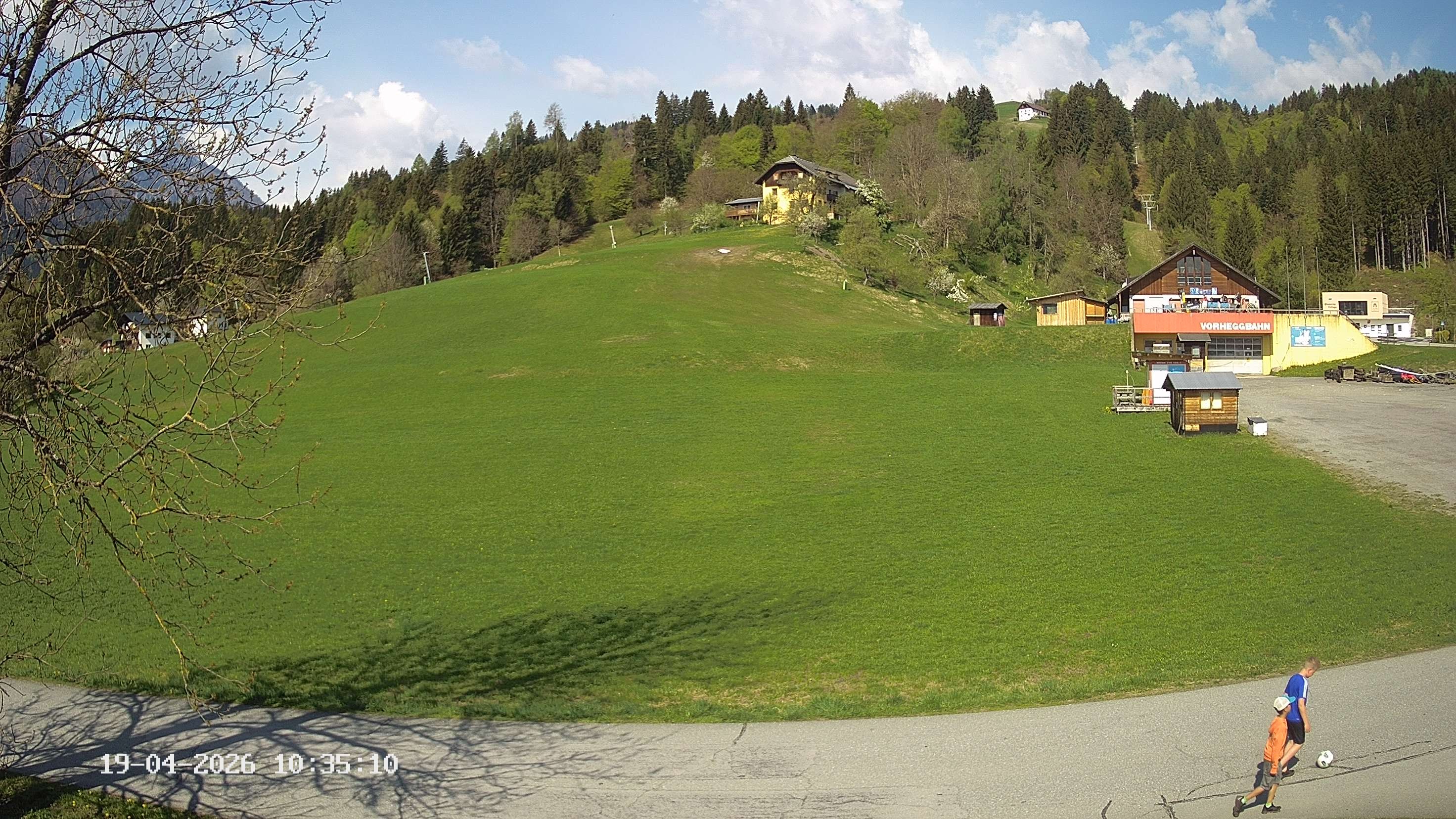 Archiv Foto Webcam Kötschach Mauthen - Talstation