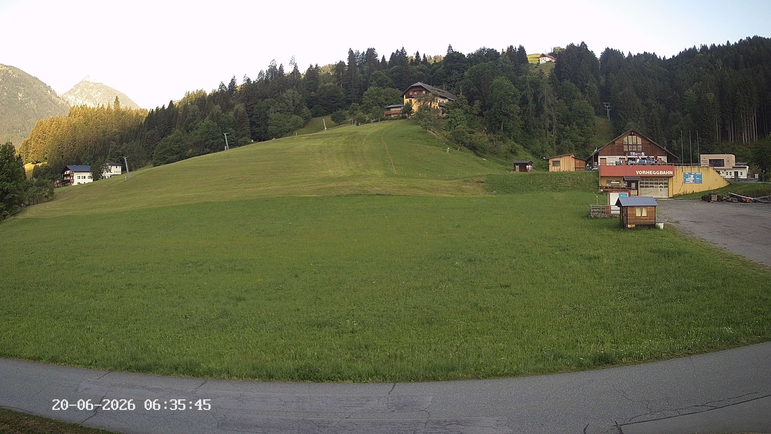 Archiv Foto Webcam Kötschach Mauthen - Talstation