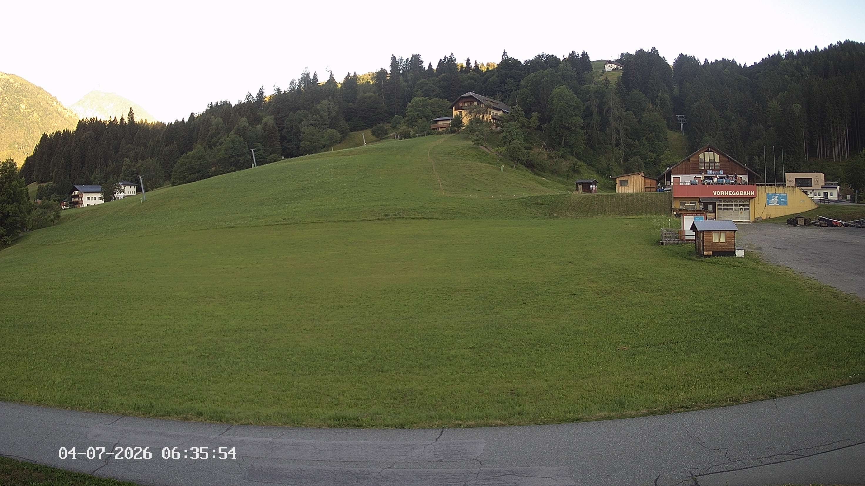 Archiv Foto Webcam Kötschach Mauthen - Talstation
