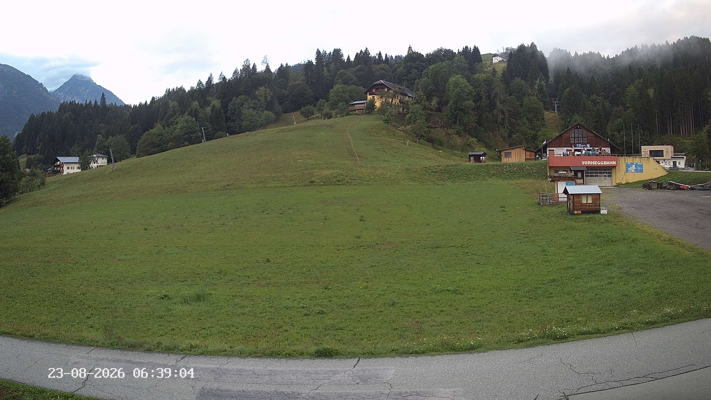 Archiv Foto Webcam Kötschach Mauthen - Talstation