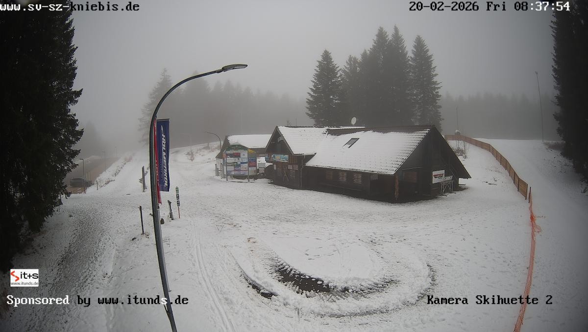 Archived image Webcam Kniebis hut