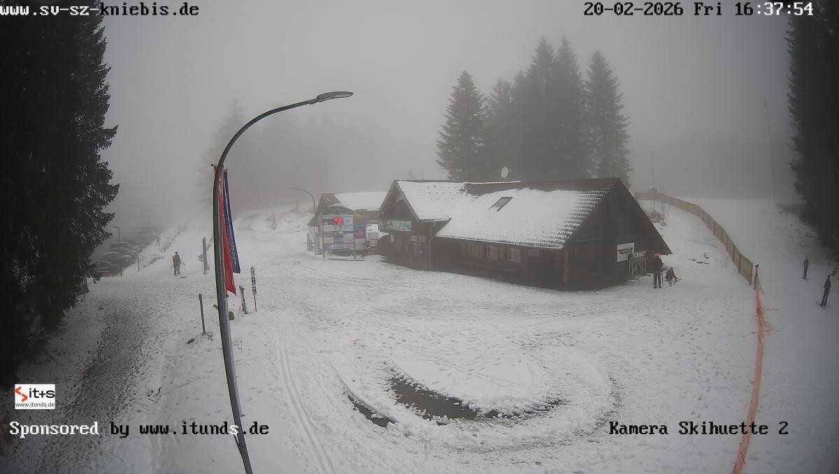 Archived image Webcam Kniebis hut