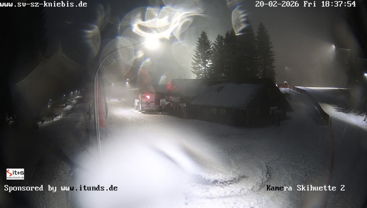 Archived image Webcam Kniebis hut