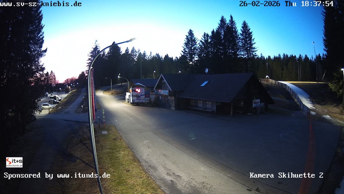 Archived image Webcam Kniebis hut