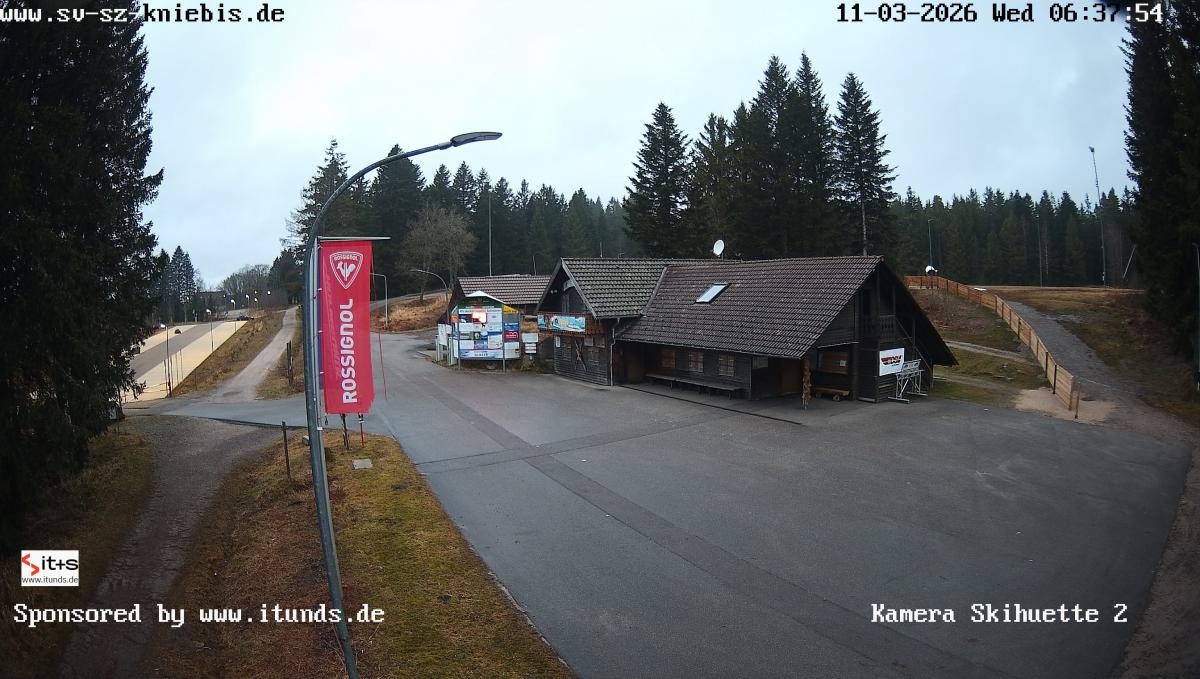 Archived image Webcam Kniebis hut