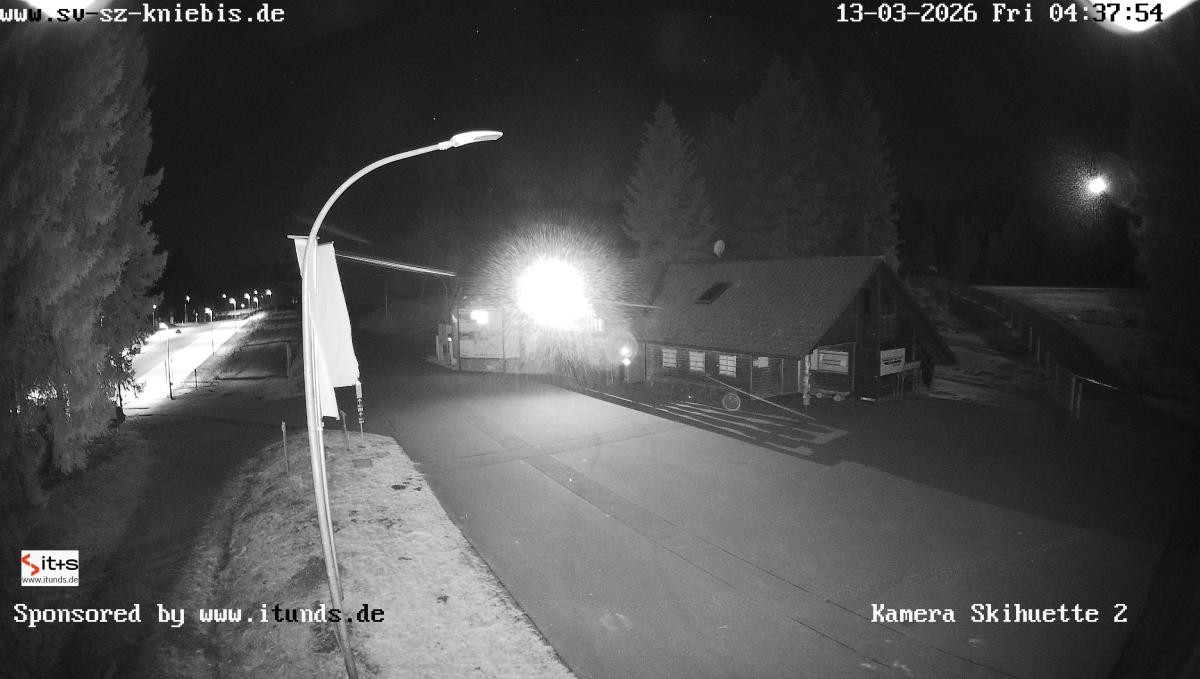 Archived image Webcam Kniebis hut